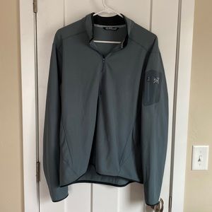 Men’s large arc’teryx quarter zip jacket